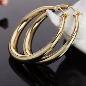 18k Yellow Gold Hoop Earrings